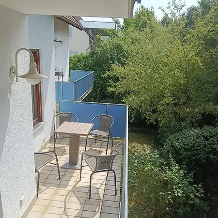 Ferienwohnung Latscha - 2 Zimmer Mit Klimaanlage,balkon, Kinderspielplatz *