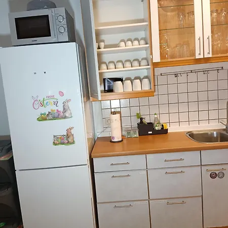 Ferienwohnung Latscha - 2 Zimmer Mit Klimaanlage,balkon, Kinderspielplatz *